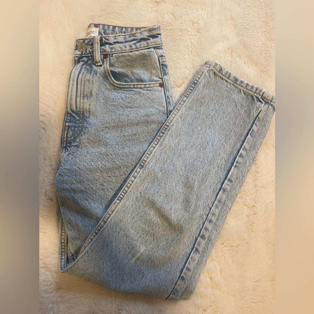 Zara straight leg jeans size 2